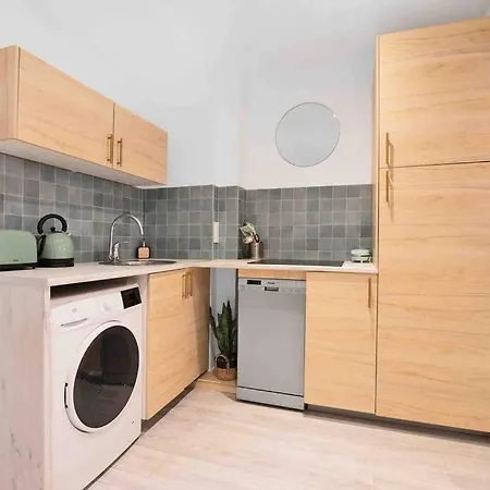 Apartmán Porte Maillot, Champs Elysees, Triomphe, 3 8p *